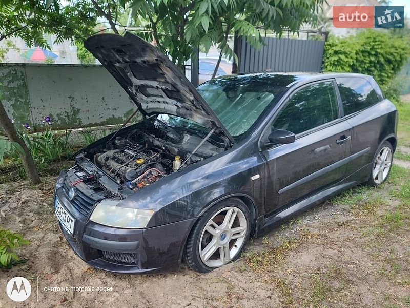 Универсал Fiat Stilo 2004 в Синельниково