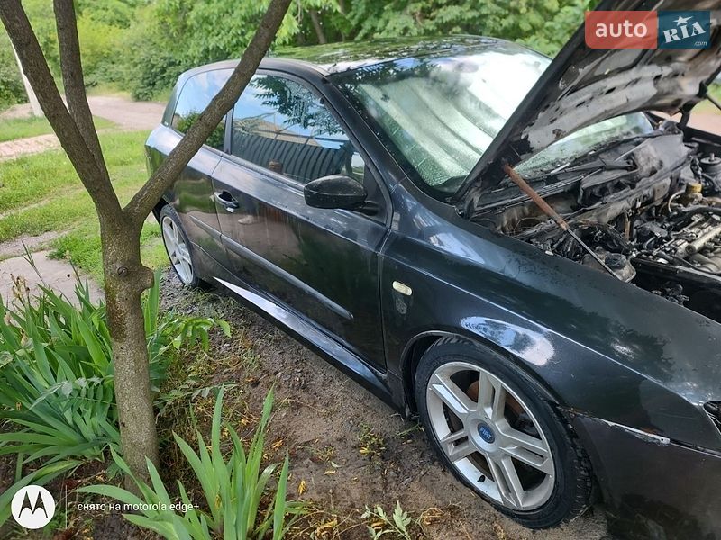 Универсал Fiat Stilo 2004 в Синельниково