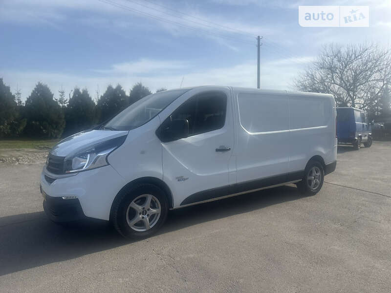 Вантажний фургон Fiat Talento 2018 в Нововолинську