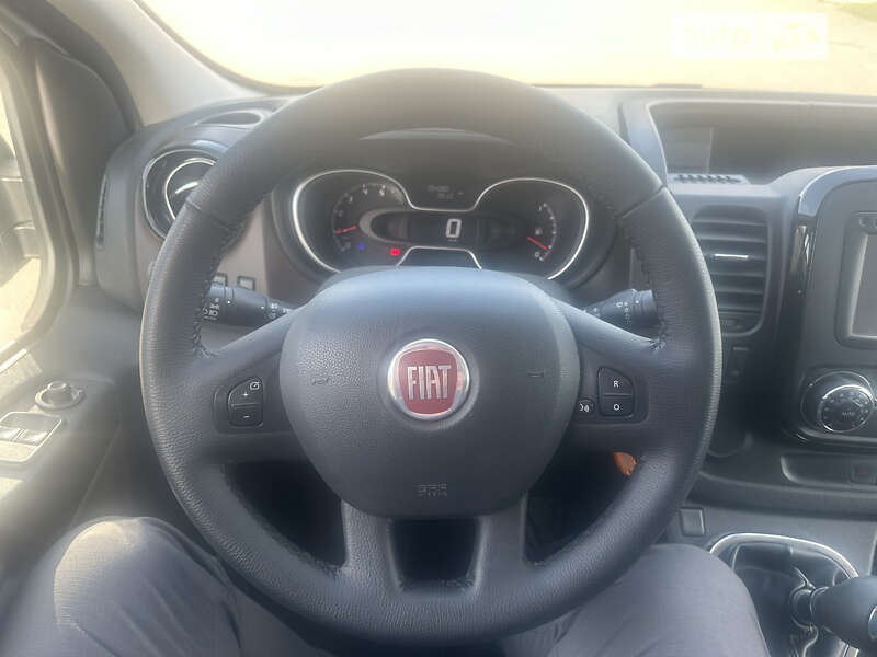 Вантажний фургон Fiat Talento 2018 в Нововолинську