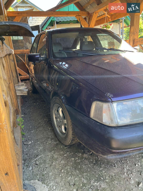 Седан Fiat Tempra 1994 в Ивано-Франковске