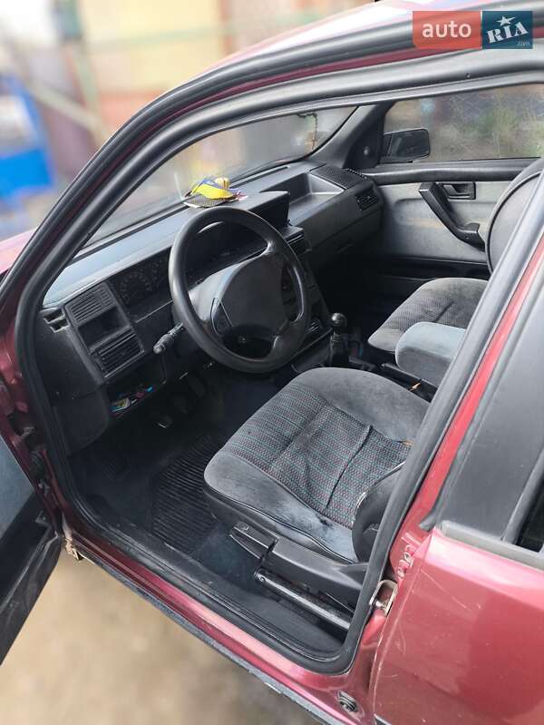 Седан Fiat Tempra 1993 в Луцке