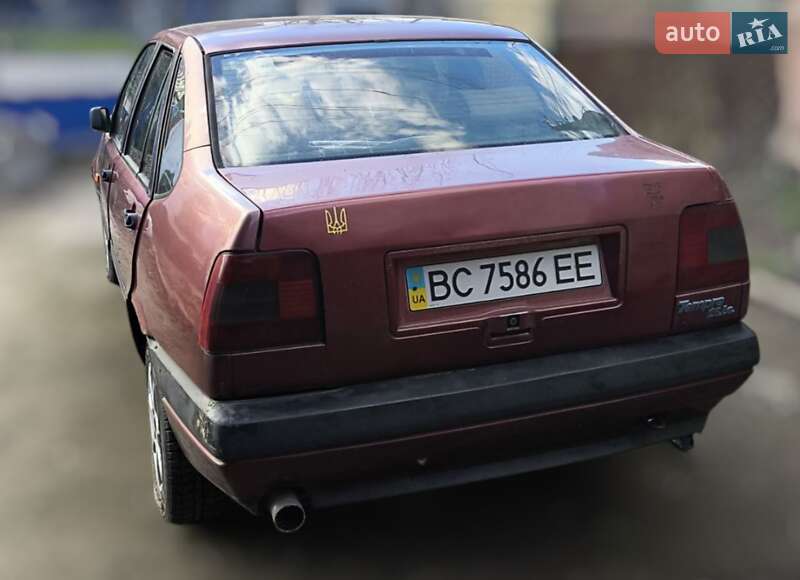 Седан Fiat Tempra 1993 в Луцке