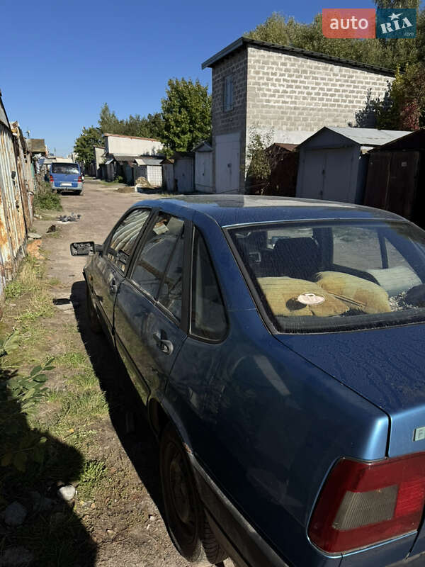Седан Fiat Tempra 1992 в Львове