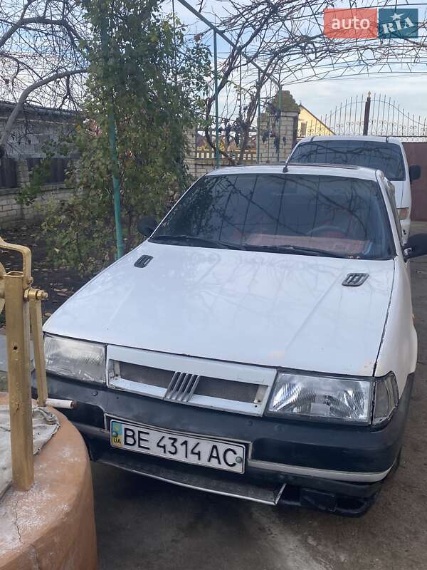 Седан Fiat Tempra 1990 в Миколаєві