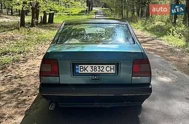 Седан Fiat Tempra 1992 в Славуте