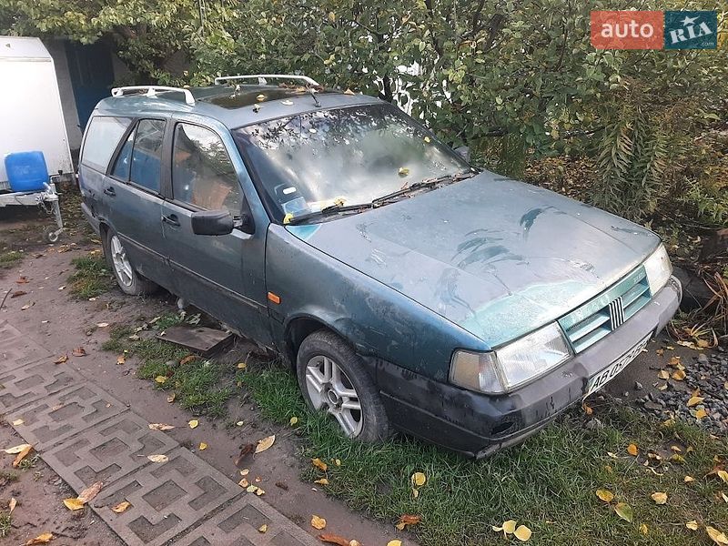 Седан Fiat Tempra 1992 в Липовце