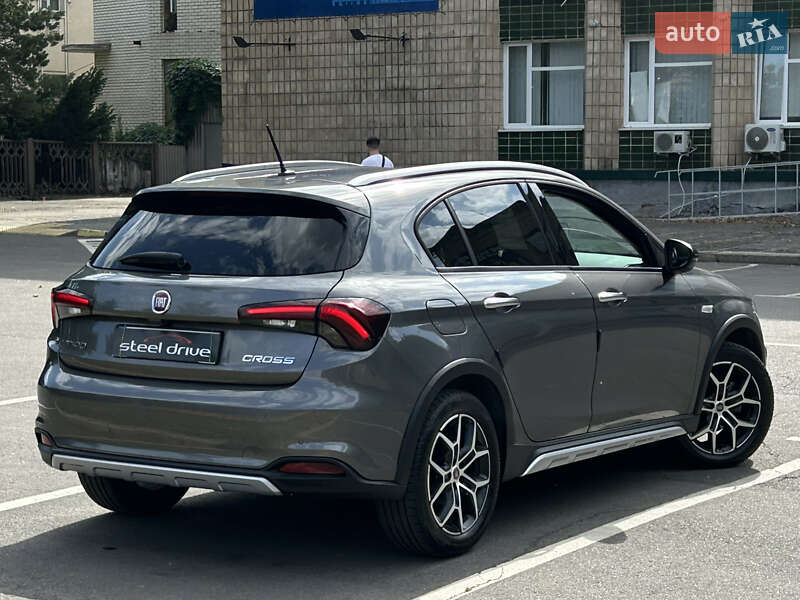 Хэтчбек Fiat Tipo Cross 2020 в Николаеве