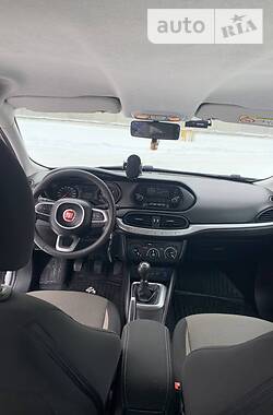 Седан Fiat Tipo 2019 в Киеве