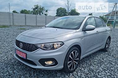 Седан Fiat Tipo 2016 в Луцке