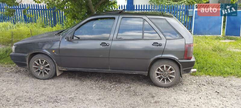 Хетчбек Fiat Tipo 1989 в Сахновщині