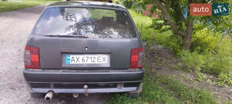 Хетчбек Fiat Tipo 1989 в Сахновщині