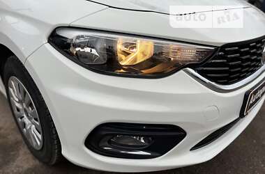 Седан Fiat Tipo 2020 в Виннице