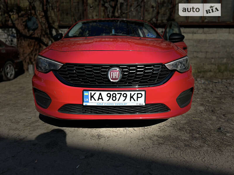 Седан Fiat Tipo 2019 в Киеве