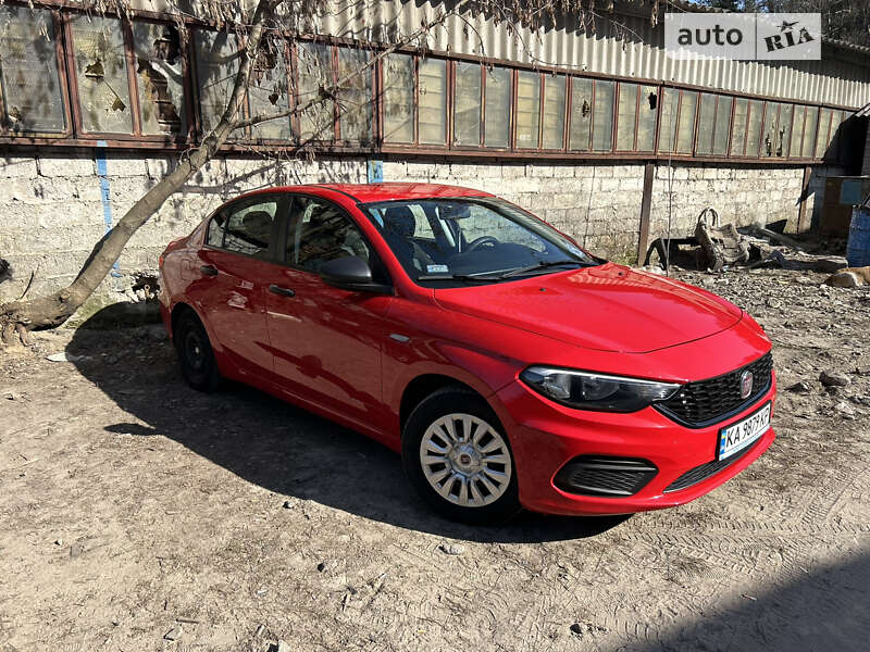 Седан Fiat Tipo 2019 в Киеве
