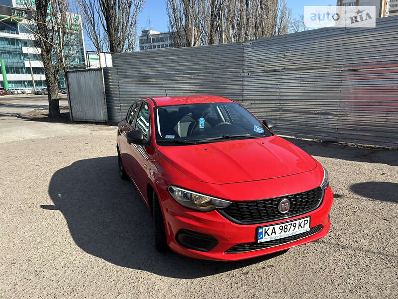 Седан Fiat Tipo 2019 в Киеве