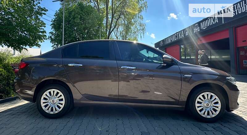 Седан Fiat Tipo 2019 в Черновцах