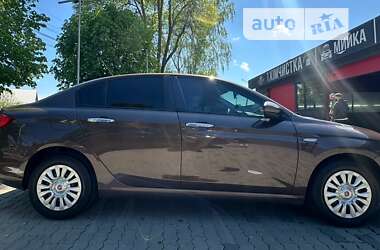 Седан Fiat Tipo 2019 в Чернівцях