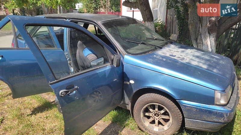 Хетчбек Fiat Tipo 1990 в Тячеві
