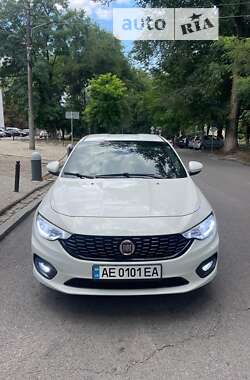 Седан Fiat Tipo 2017 в 