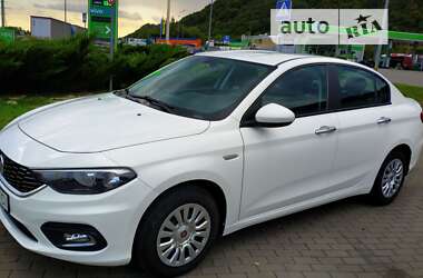 Седан Fiat Tipo 2019 в Мукачево