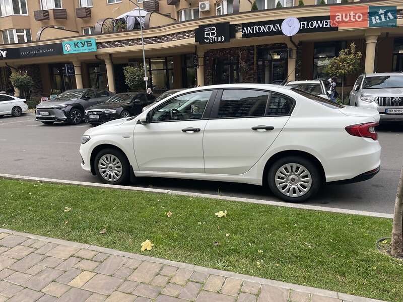 Седан Fiat Tipo 2021 в Киеве