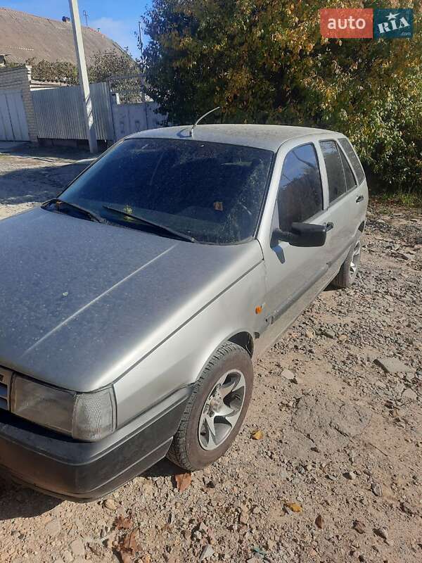 Хетчбек Fiat Tipo 1990 в Херсоні