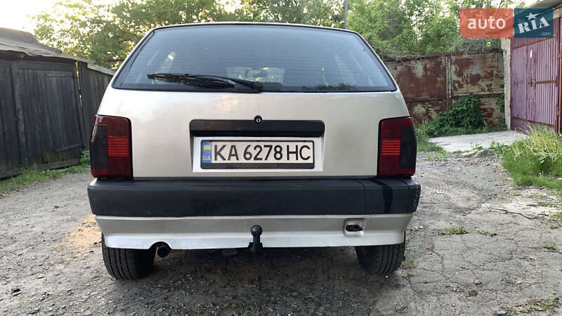 Хетчбек Fiat Tipo 1990 в Києві
