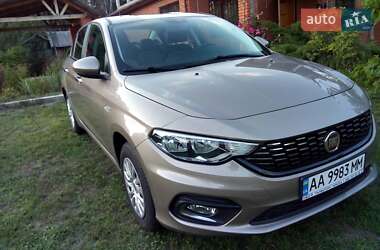 Седан Fiat Tipo 2017 в 