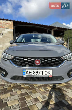 Седан Fiat Tipo 2017 в Дніпрі