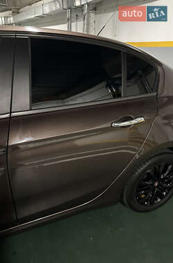 Седан Fiat Tipo 2019 в 