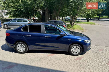 Седан Fiat Tipo 2017 в 