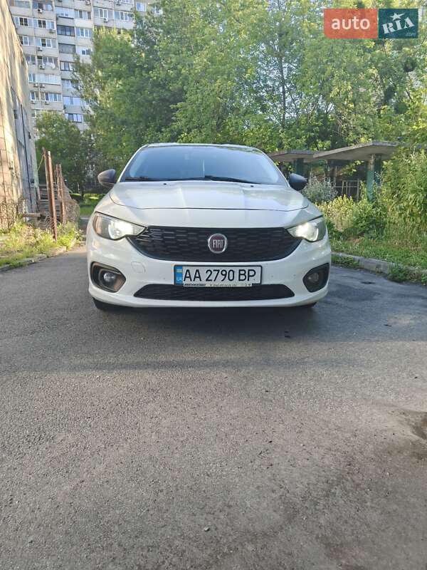 Хэтчбек Fiat Tipo 2019 в Киеве