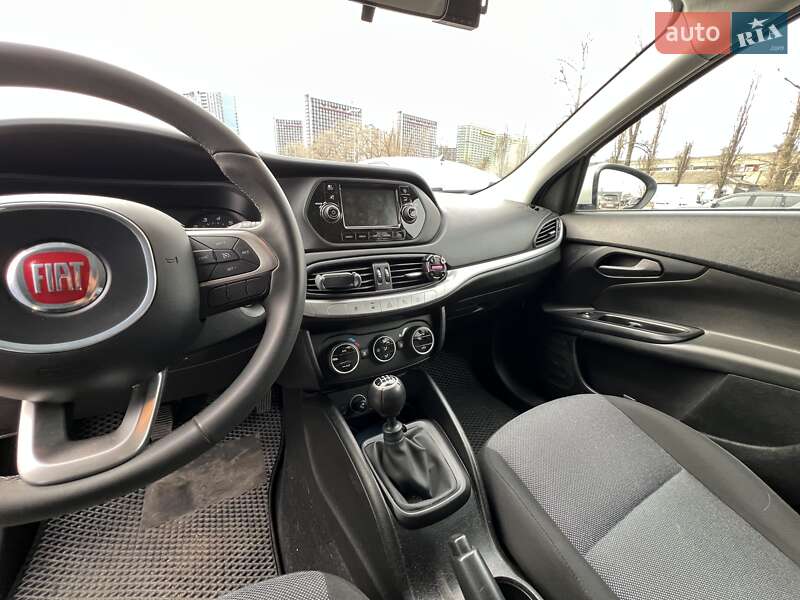 Хетчбек Fiat Tipo 2019 в Києві фото 5 Хетчбек Fiat Tipo 2019 в Києві