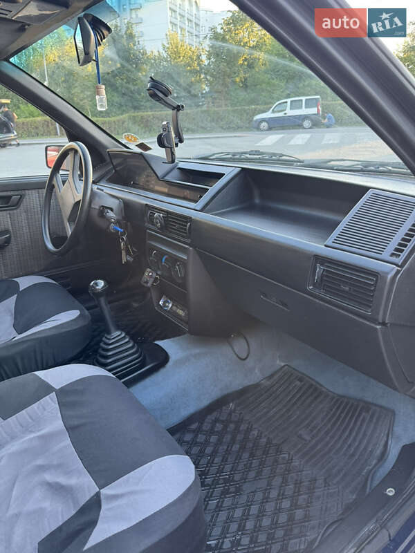 Хэтчбек Fiat Tipo 1988 в Львове