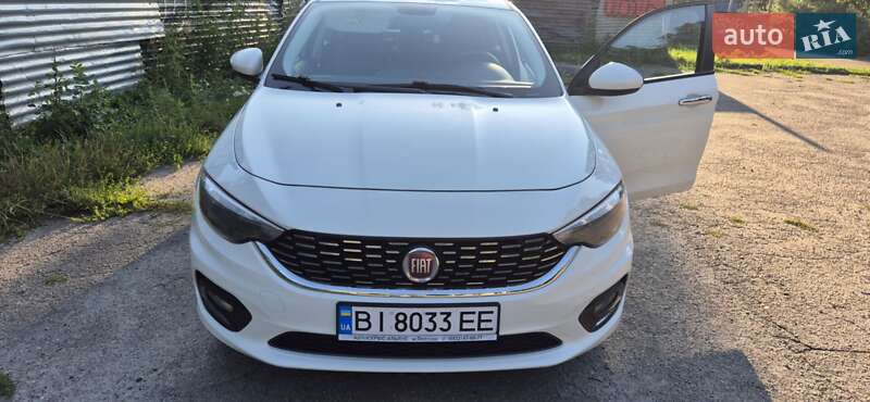 Седан Fiat Tipo 2019 в 