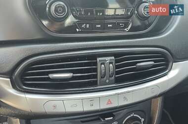 Седан Fiat Tipo 2017 в 