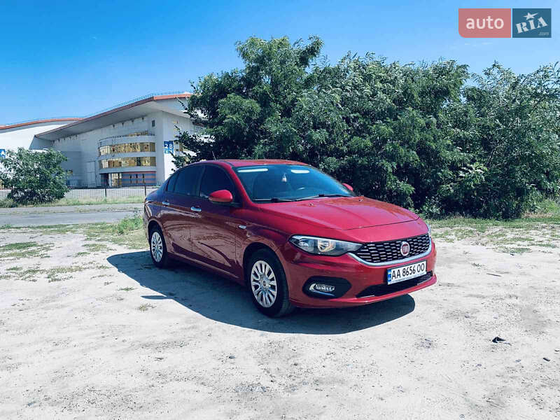 Седан Fiat Tipo 2019 в Киеве