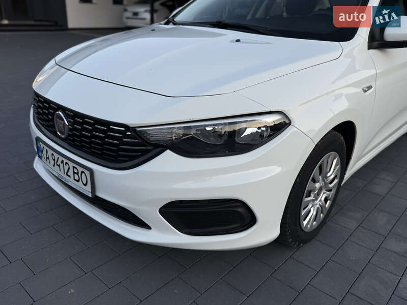 Седан Fiat Tipo 2019 в Дубно