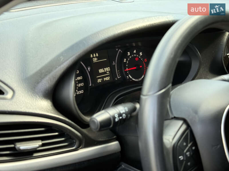 Седан Fiat Tipo 2019 в Дубно