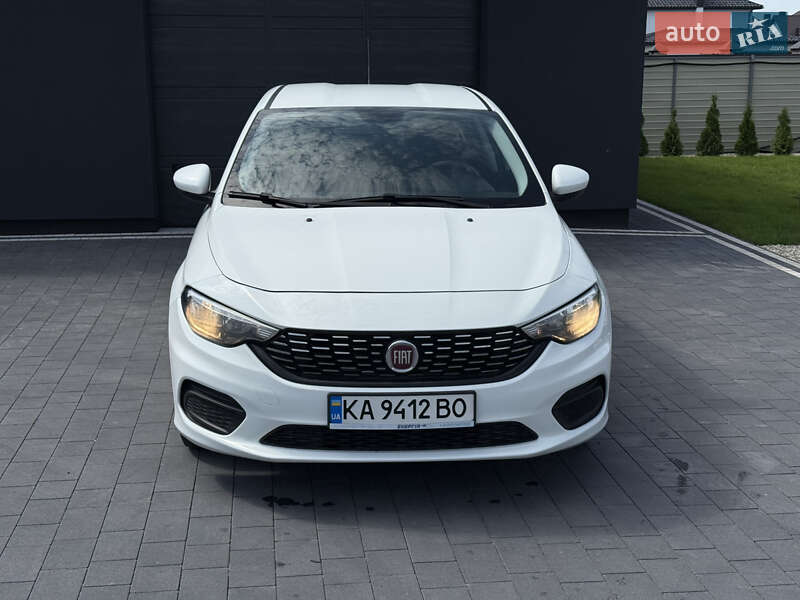 Седан Fiat Tipo 2019 в Дубно