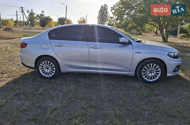 Седан Fiat Tipo 2018 в 