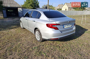 Седан Fiat Tipo 2018 в 