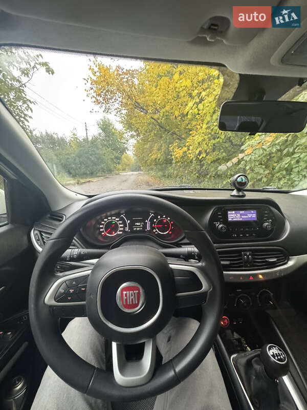 Седан Fiat Tipo 2016 в Киеве фото 6 Седан Fiat Tipo 2016 в Киеве
