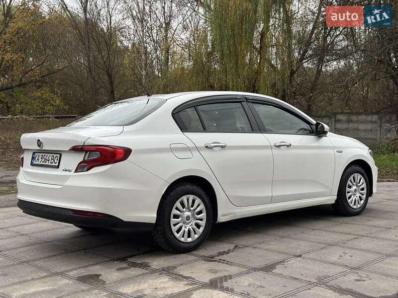Седан Fiat Tipo 2020 в Смеле