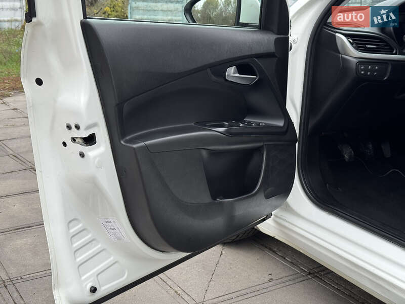 Седан Fiat Tipo 2020 в Смеле