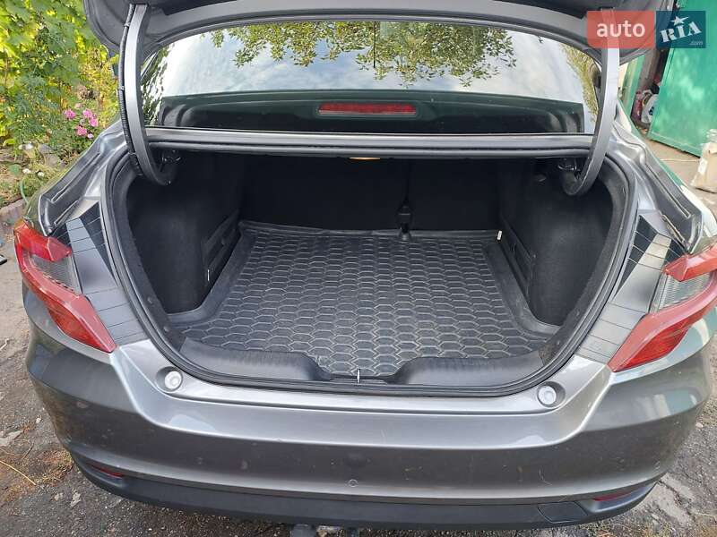 Седан Fiat Tipo 2019 в Киеве