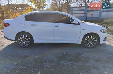Седан Fiat Tipo 2018 в Виннице