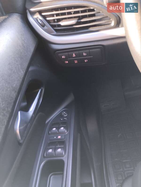 Седан Fiat Tipo 2018 в Виннице фото 24 Седан Fiat Tipo 2018 в Виннице