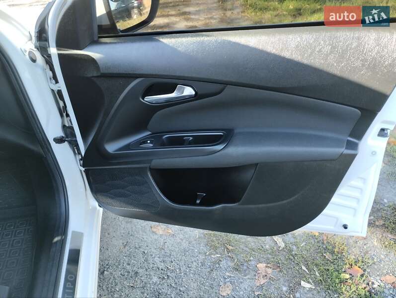 Седан Fiat Tipo 2018 в Виннице фото 39 Седан Fiat Tipo 2018 в Виннице